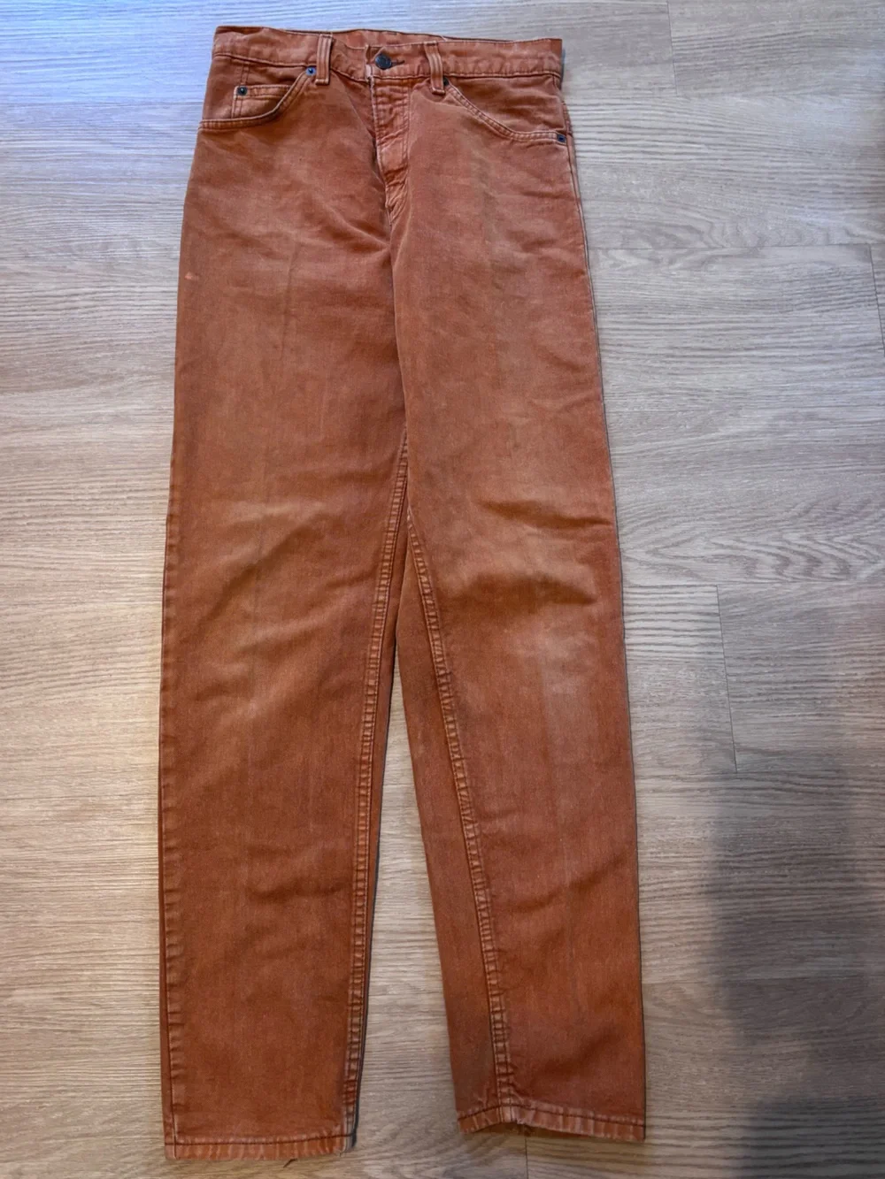 VTG Levi’s 550 Men’s 29x32 Jeans Burnt Orange Tab Relaxed Taper Distressed 90’s